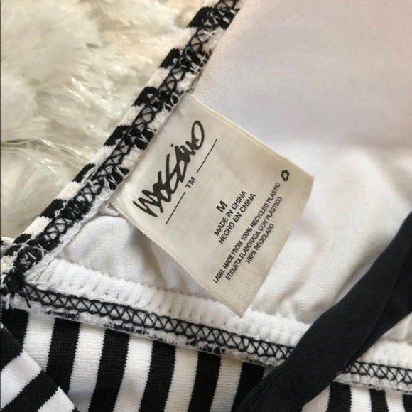 Striped bikini top - Picture 2 of 3